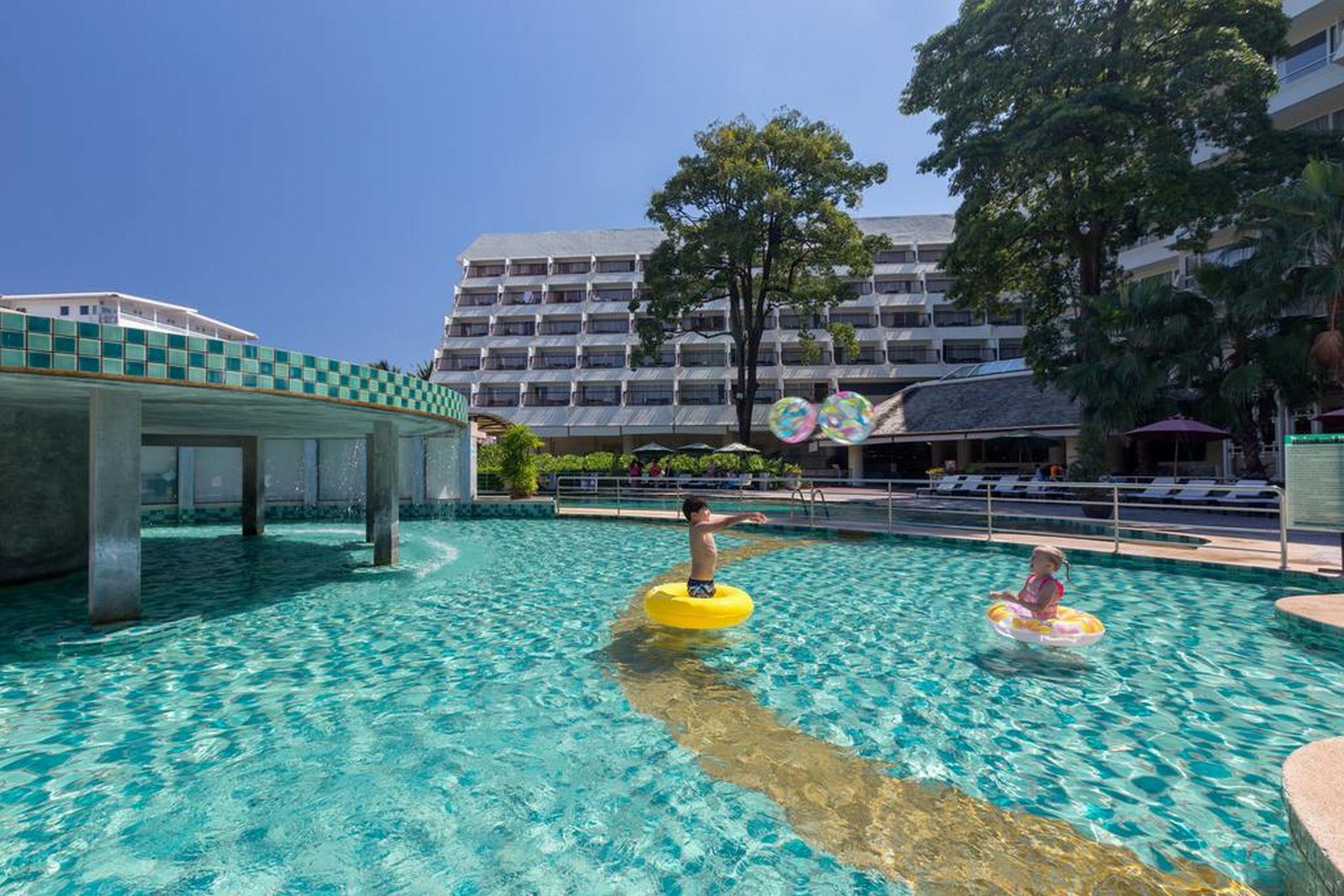 Andaman Embrace Patong, Phuket Hotel Exterior photo